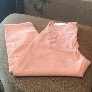 American EagleMom Jeans